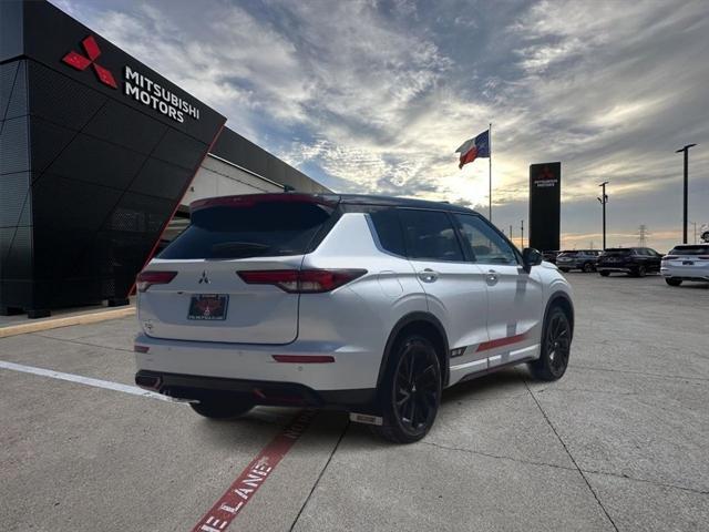 new 2024 Mitsubishi Outlander car, priced at $30,700