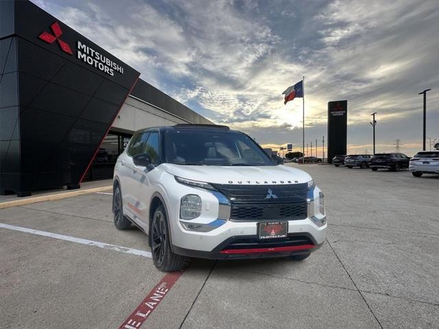 new 2024 Mitsubishi Outlander car, priced at $30,700