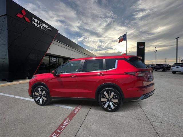 new 2025 Mitsubishi Outlander car, priced at $38,080