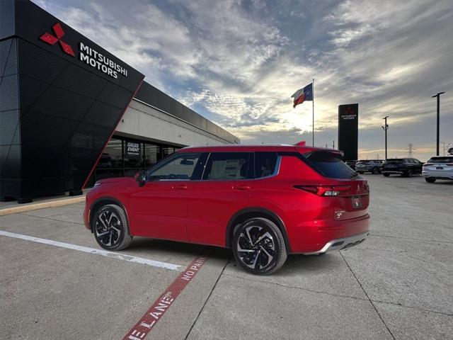 new 2024 Mitsubishi Outlander car, priced at $32,385