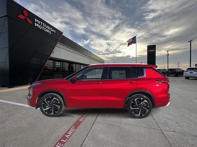 new 2024 Mitsubishi Outlander car, priced at $32,385