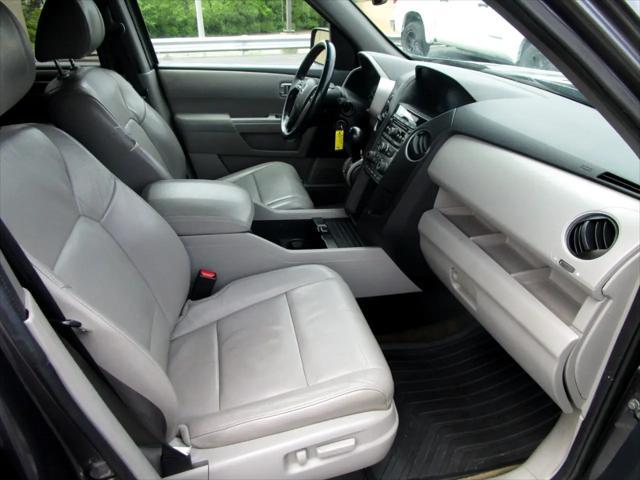 used 2015 Honda Pilot car, priced at $15,900