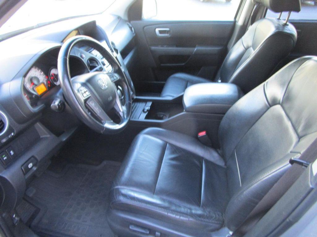used 2013 Honda Pilot car, priced at $12,900