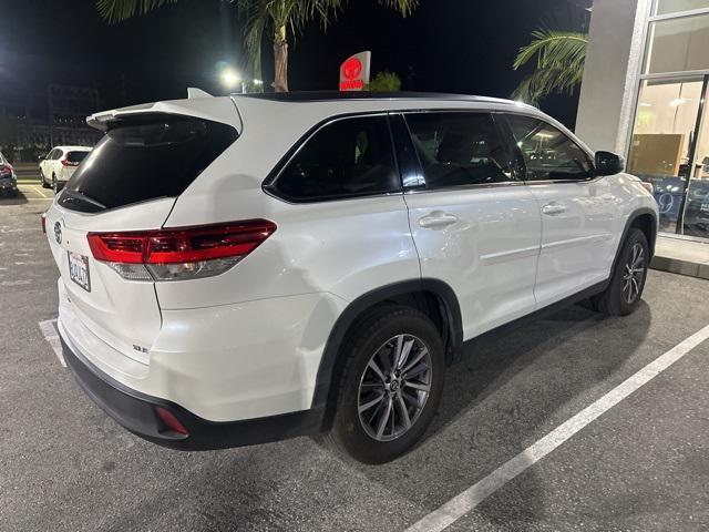 used 2019 Toyota Highlander car, priced at $23,745