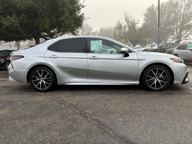 used 2021 Toyota Camry Hybrid car, priced at $26,999