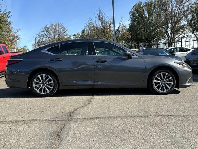 used 2022 Lexus ES 350 car, priced at $31,999