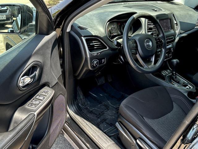 used 2019 Jeep Cherokee car, priced at $13,455
