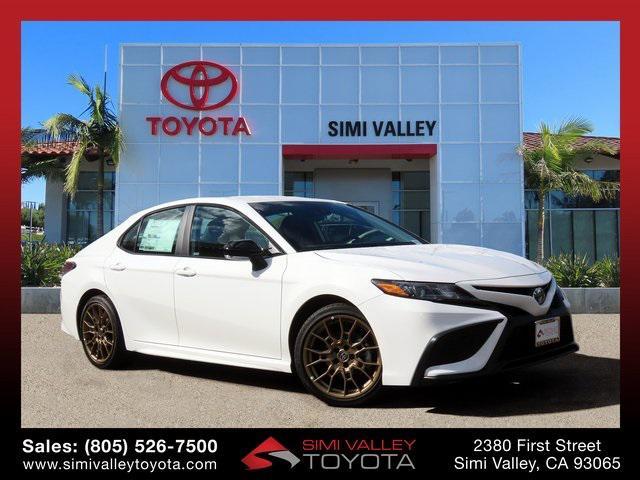 new 2024 Toyota Camry Hybrid car, priced at $33,999