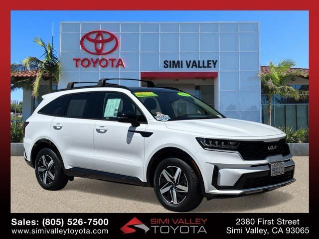 used 2022 Kia Sorento car, priced at $27,999