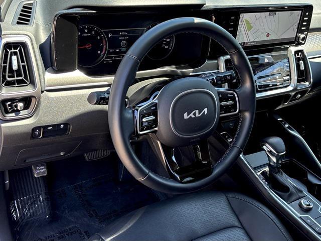 used 2022 Kia Sorento car, priced at $27,999