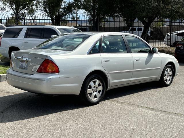 used 2002 Toyota Avalon car, priced at $5,999