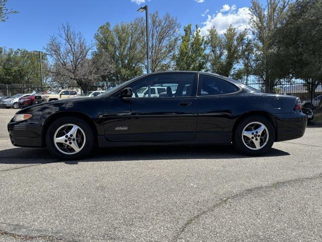 used 2001 Pontiac Grand Prix car, priced at $5,999