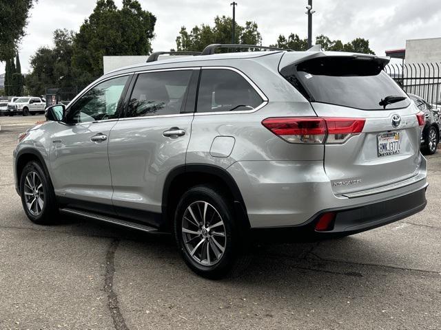 used 2019 Toyota Highlander Hybrid car, priced at $33,745