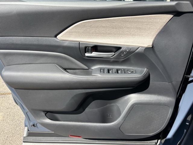 new 2026 Toyota Grand Highlander car, priced at $58,674