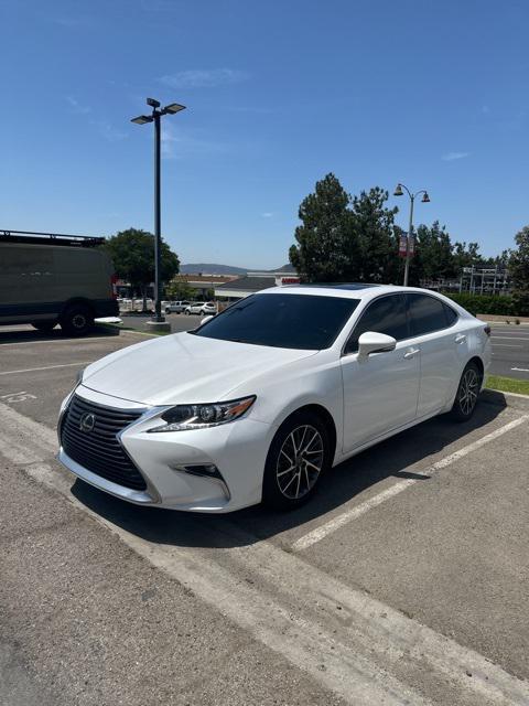 used 2017 Lexus ES 350 car, priced at $21,999