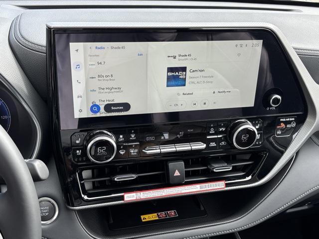 new 2025 Toyota Highlander car, priced at $53,185