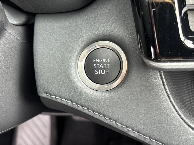 new 2025 Toyota Highlander car, priced at $53,185