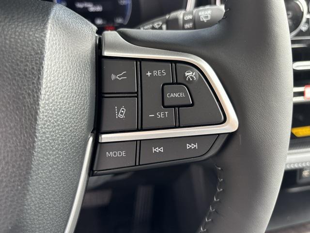 new 2025 Toyota Highlander car, priced at $53,185
