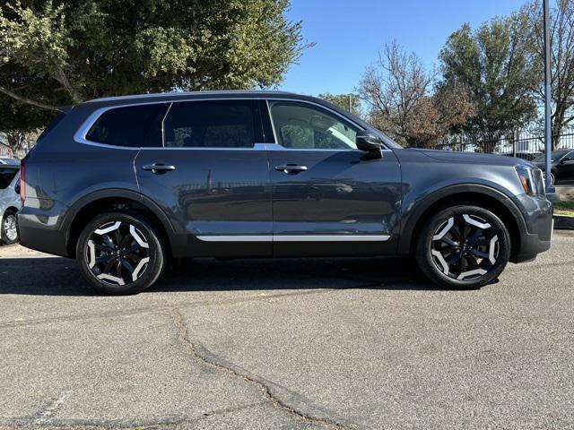 used 2023 Kia Telluride car, priced at $32,999