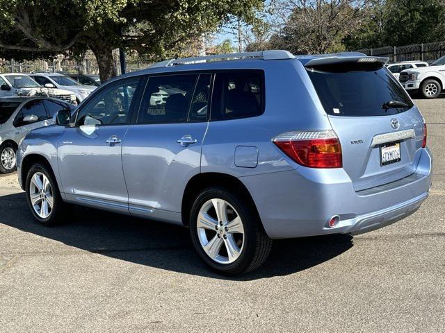 used 2008 Toyota Highlander car, priced at $10,999