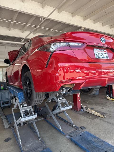 used 2022 Toyota Camry Hybrid car, priced at $33,497