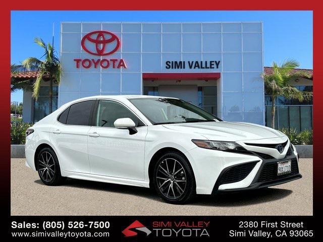 used 2022 Toyota Camry Hybrid car, priced at $25,999