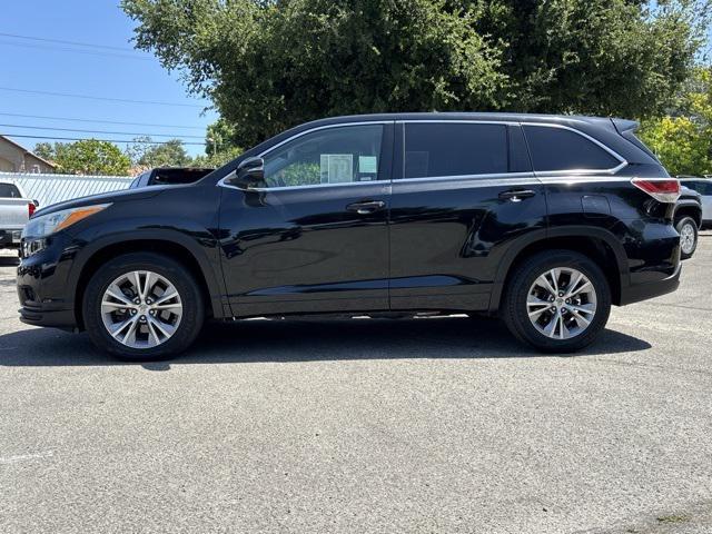 used 2015 Toyota Highlander car, priced at $14,999