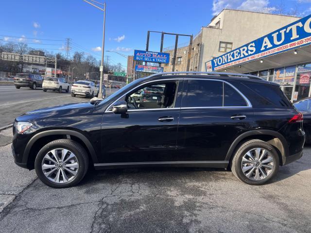 used 2022 Mercedes-Benz GLE 350 car, priced at $43,985