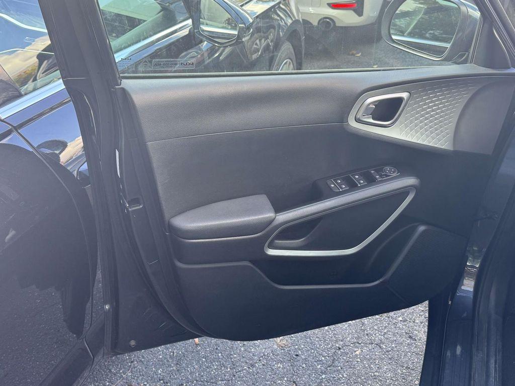 used 2023 Kia Soul car, priced at $13,985