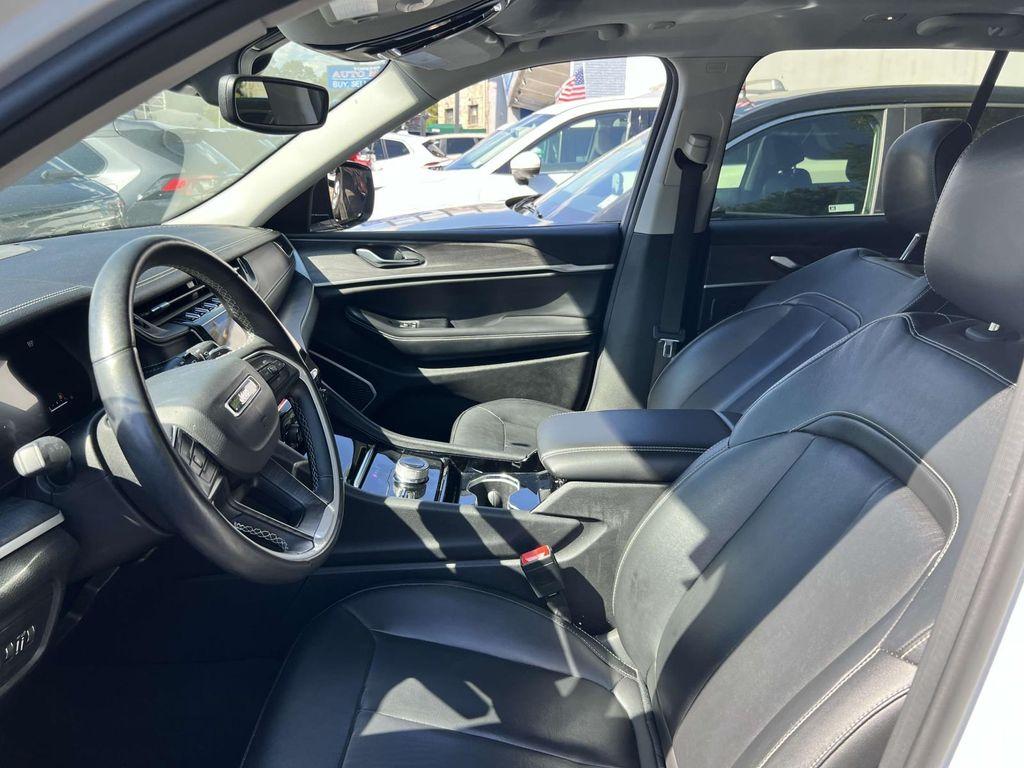 used 2022 Jeep Grand Cherokee car, priced at $27,350