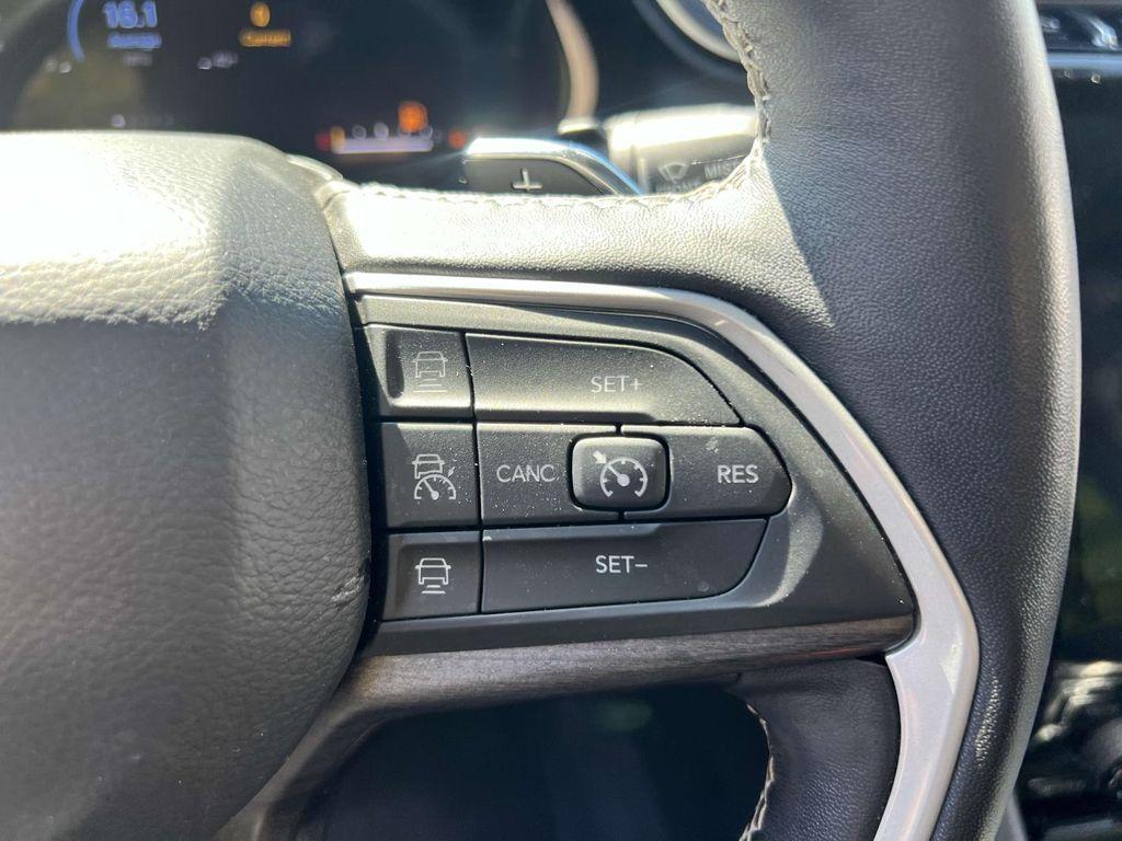 used 2022 Jeep Grand Cherokee car, priced at $27,350