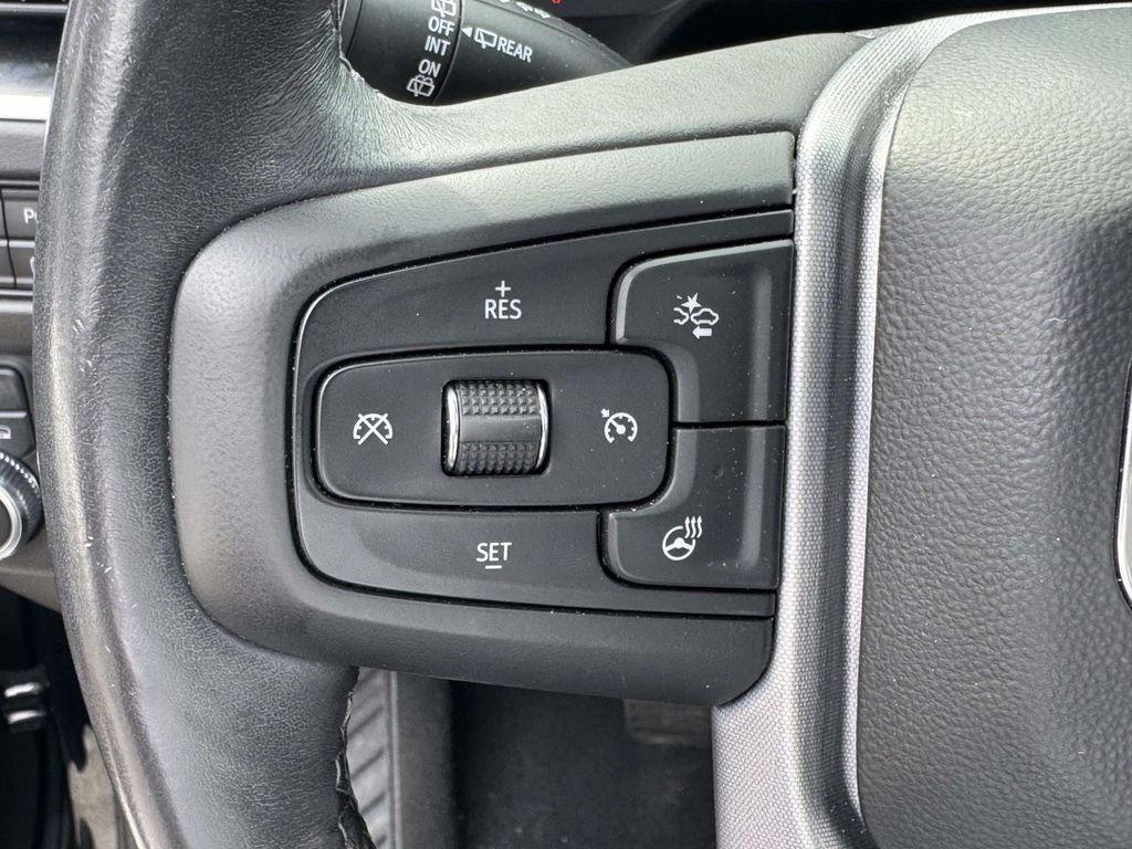 used 2022 GMC Yukon car, priced at $48,985