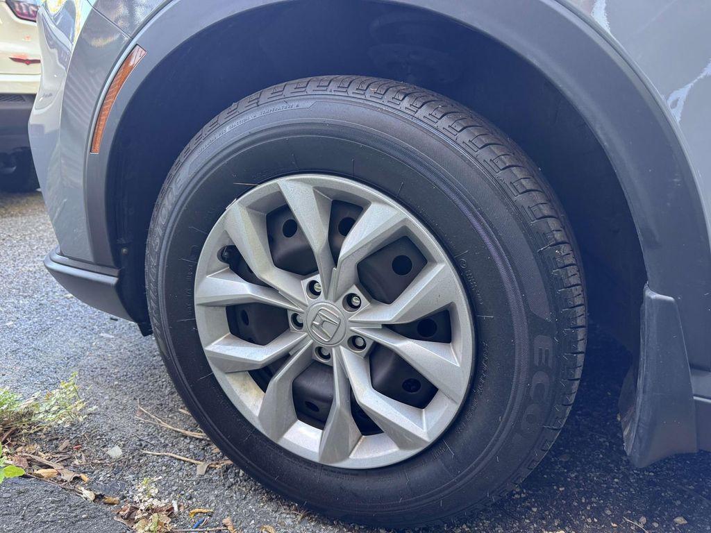 used 2025 Honda CR-V car, priced at $27,985