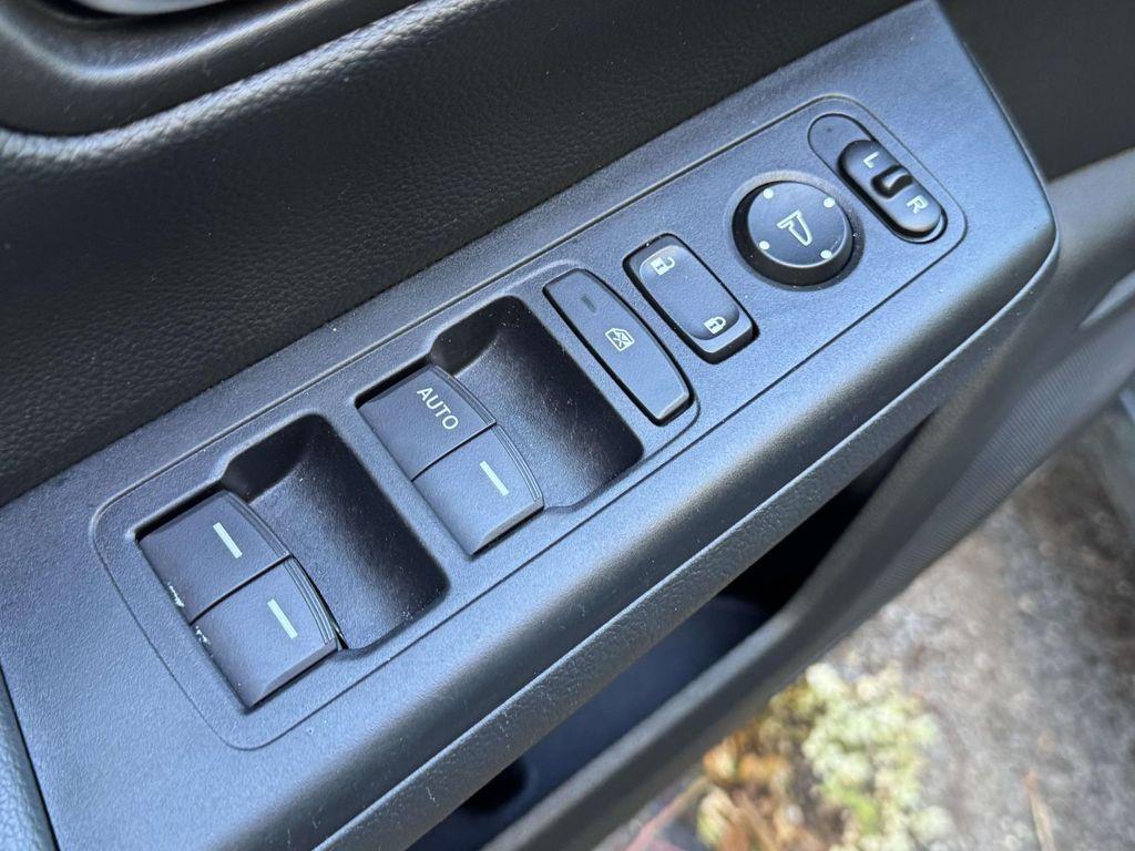 used 2025 Honda CR-V car, priced at $27,985