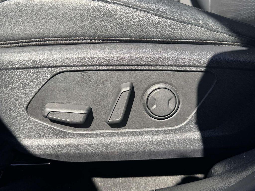 used 2023 Kia Sportage Hybrid car, priced at $23,985