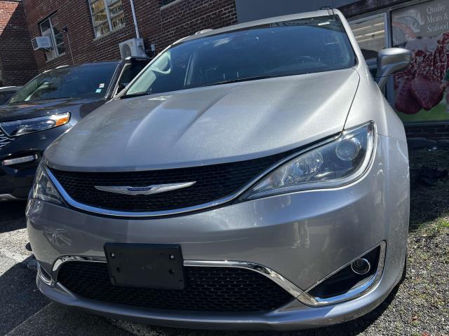 used 2020 Chrysler Pacifica car, priced at $21,885