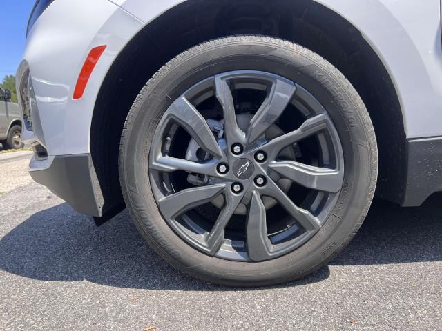 used 2023 Chevrolet Equinox car, priced at $23,985