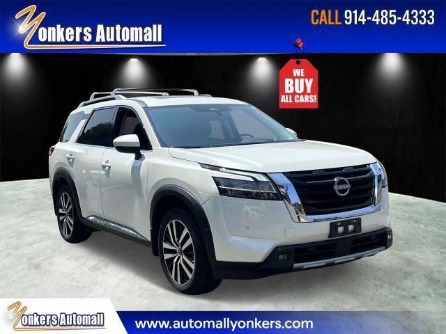 used 2023 Nissan Pathfinder car, priced at $34,985