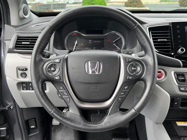 used 2022 Honda Ridgeline car, priced at $31,900