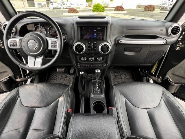 used 2015 Jeep Wrangler Unlimited car, priced at $19,300