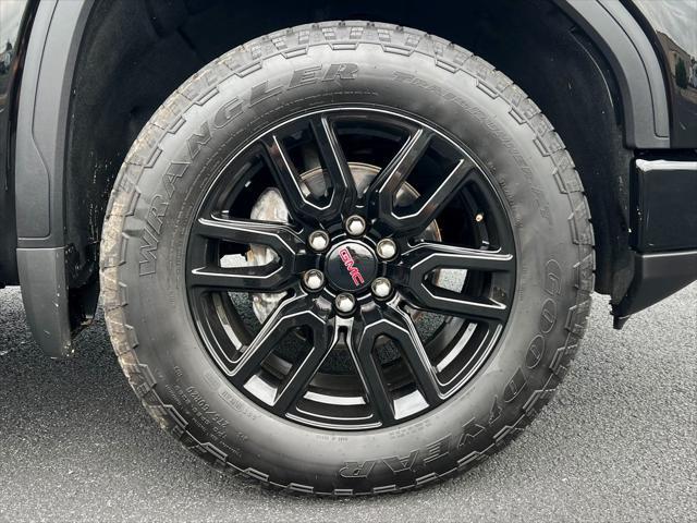 used 2024 GMC Sierra 1500 car, priced at $48,900
