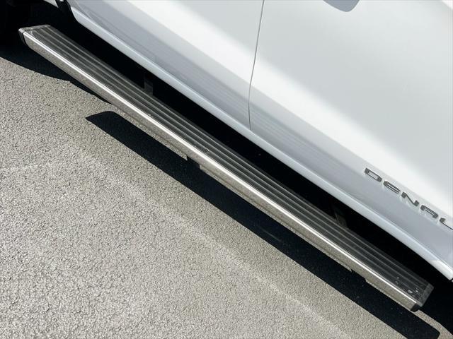 used 2022 GMC Sierra 1500 car, priced at $53,900