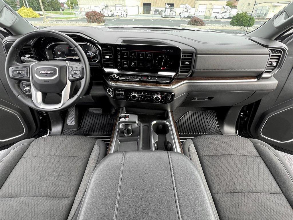 used 2025 GMC Sierra 1500 car, priced at $53,800