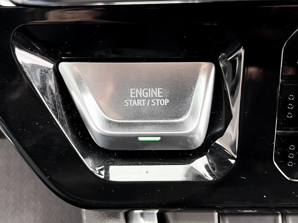 used 2025 GMC Sierra 1500 car, priced at $58,500