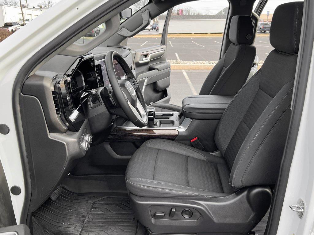used 2024 GMC Sierra 1500 car, priced at $45,800