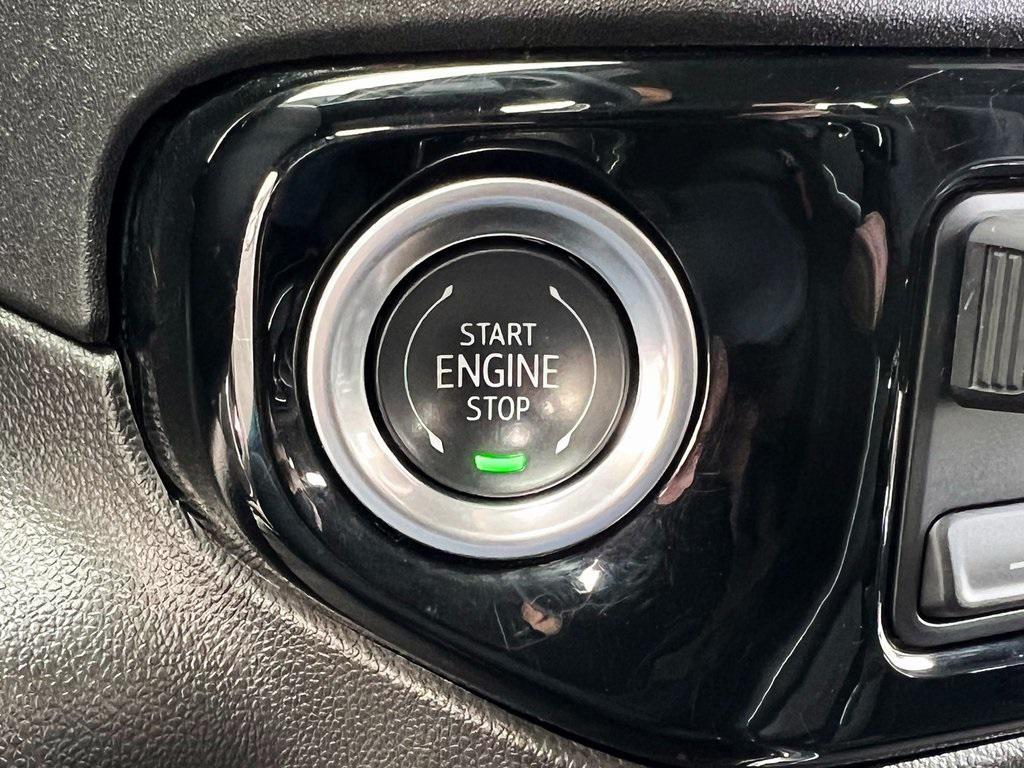 used 2024 GMC Sierra 1500 car, priced at $45,800