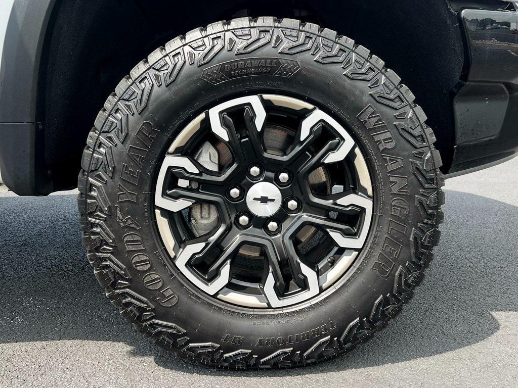 used 2024 Chevrolet Silverado 1500 car, priced at $60,700