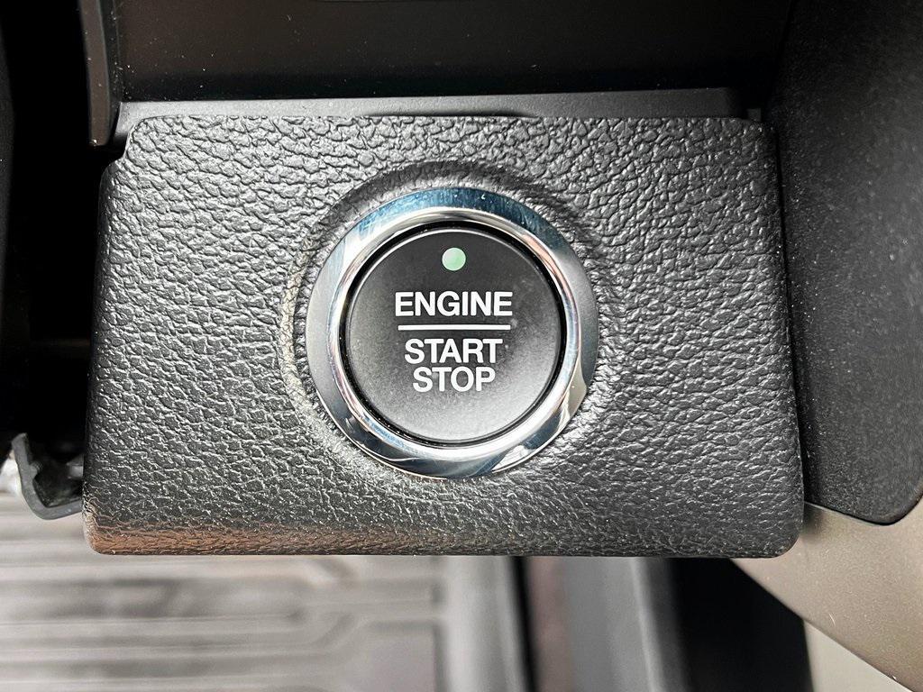 used 2020 Ford F-150 car, priced at $32,900