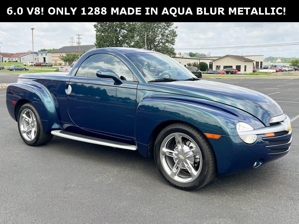used 2005 Chevrolet SSR car, priced at $23,900