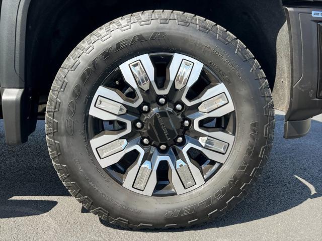 used 2024 GMC Sierra 2500 car, priced at $74,900
